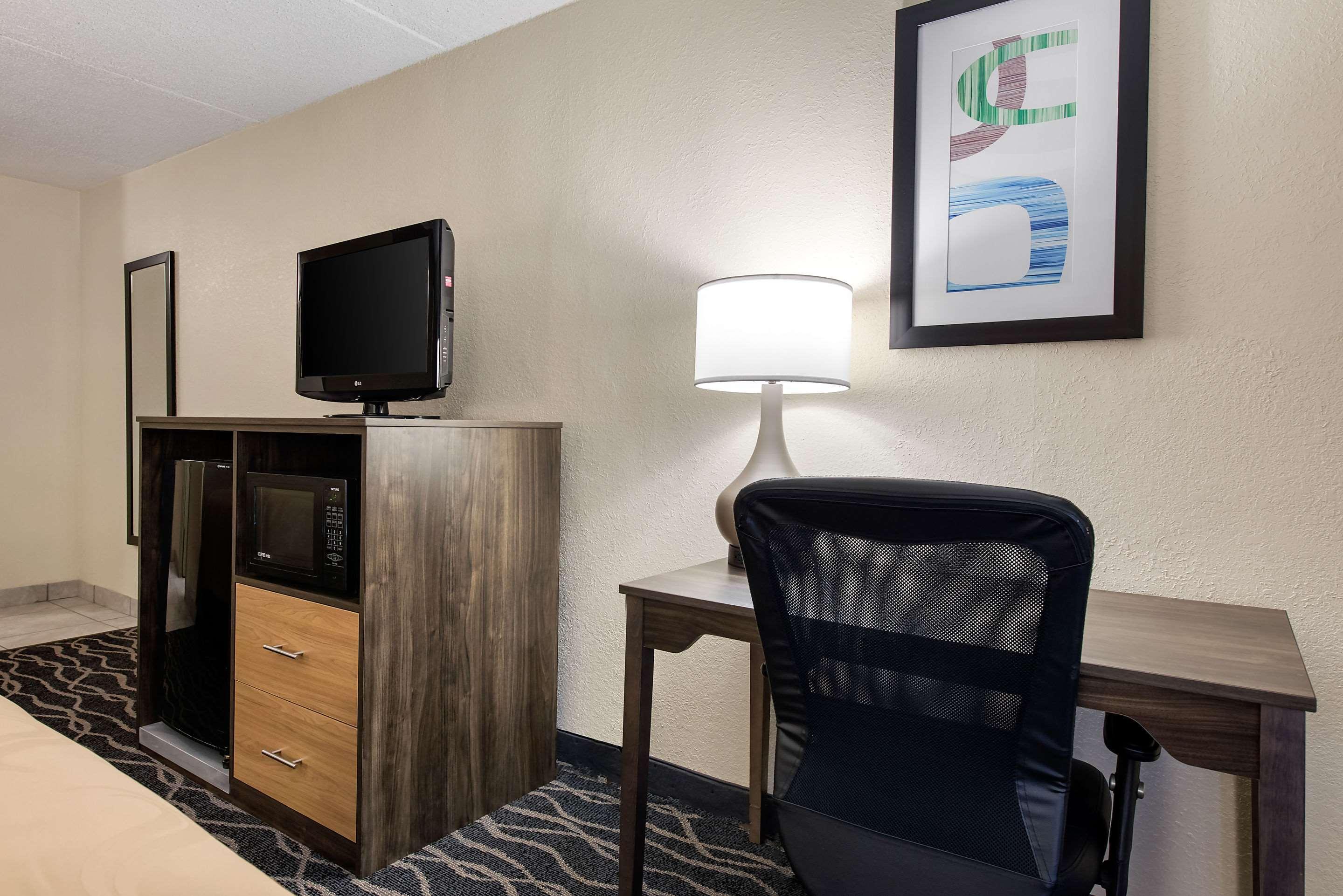 Quality Inn & Suites Lafayette I-65 Dış mekan fotoğraf